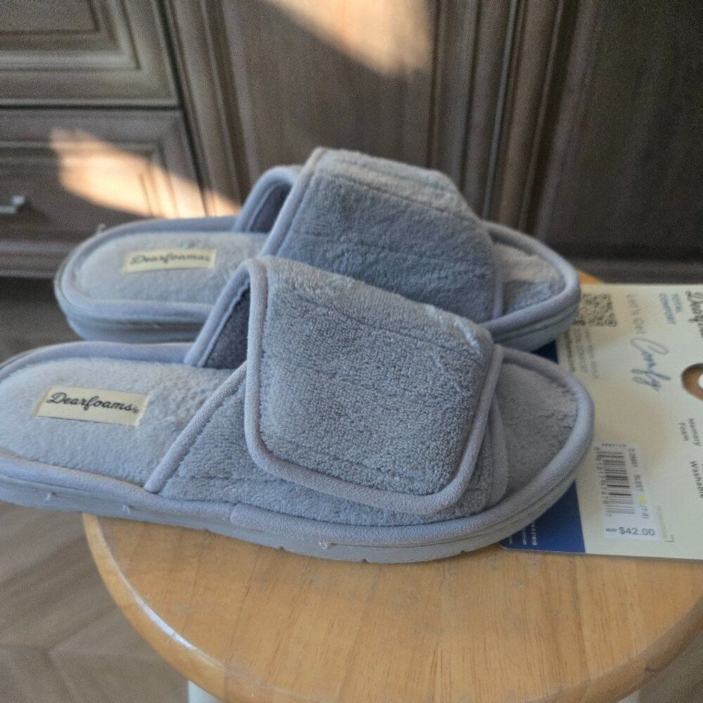 Slippers - Picture 2 of 2